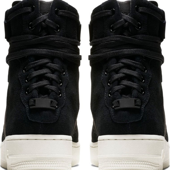 SOLD Nike Air Force One Rebel XX Premium Hightop - Picture 2 of 7